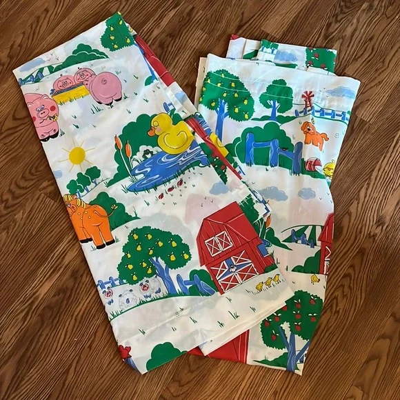 Curtains for child’s room. Farm scene - Picture 1 of 5